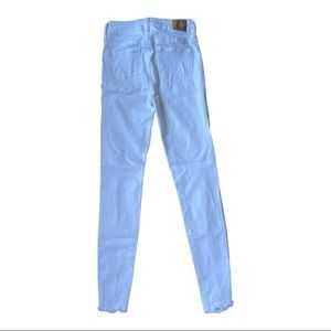 American eagle white skinny Jean